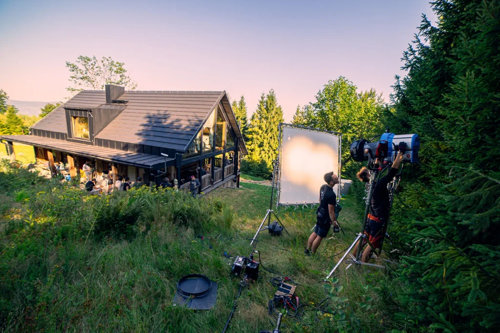 Dřevěnice Pytlorka z roku 1868 jako kulisa filmu Narozeniny režiséra Jana Hřebejka